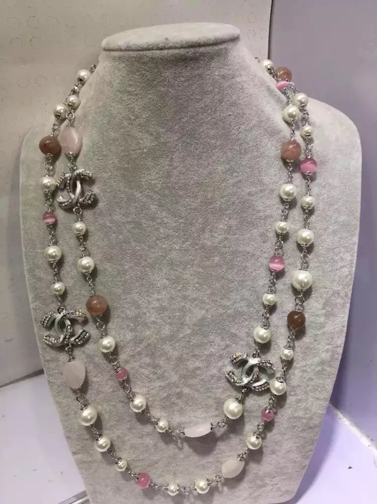 Collana con Maglie Chanel Modello 27